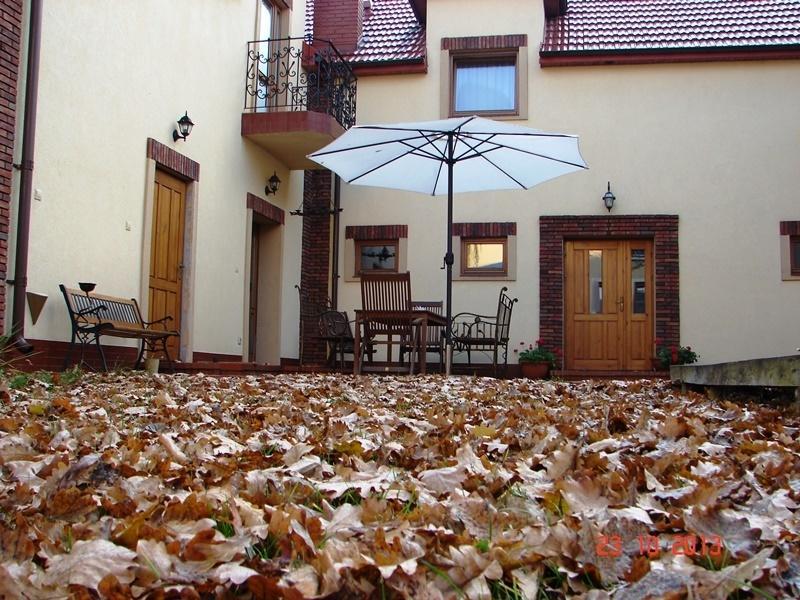 Gosciniec Kocmierzow Bed & Breakfast Sandomierz Bagian luar foto