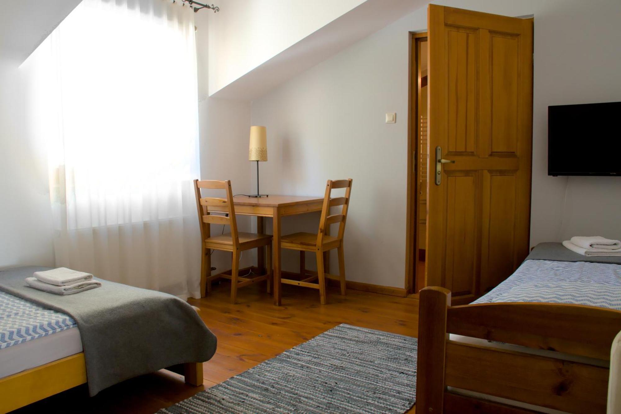 Gosciniec Kocmierzow Bed & Breakfast Sandomierz Bagian luar foto