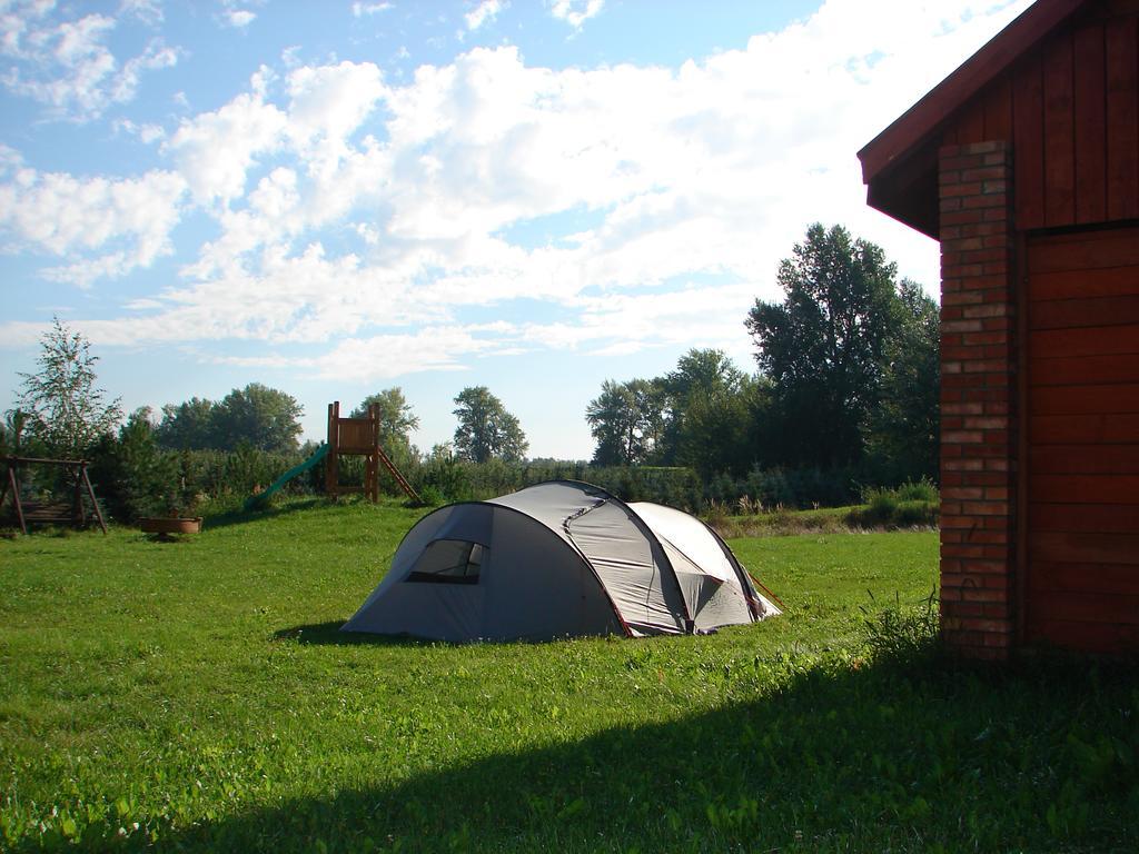 Gosciniec Kocmierzow Bed & Breakfast Sandomierz Bagian luar foto