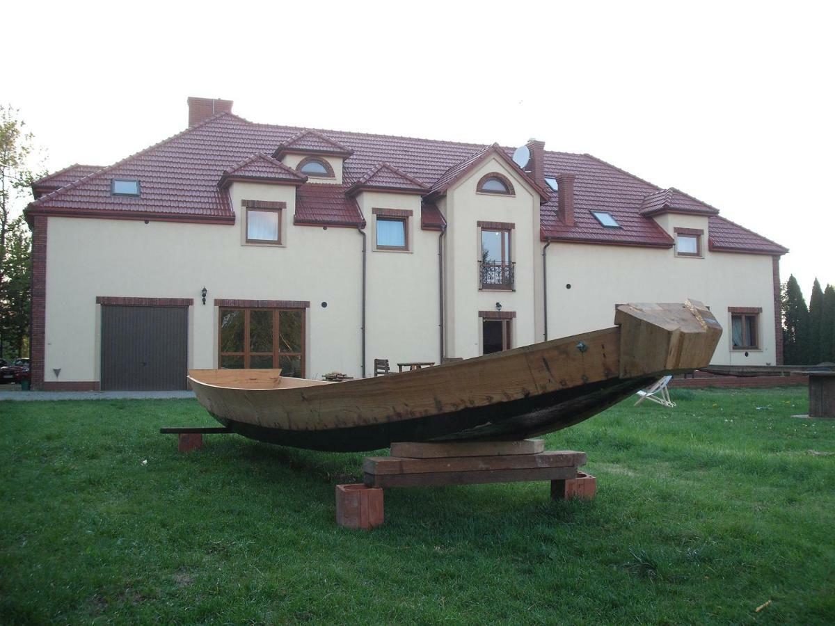 Gosciniec Kocmierzow Bed & Breakfast Sandomierz Bagian luar foto