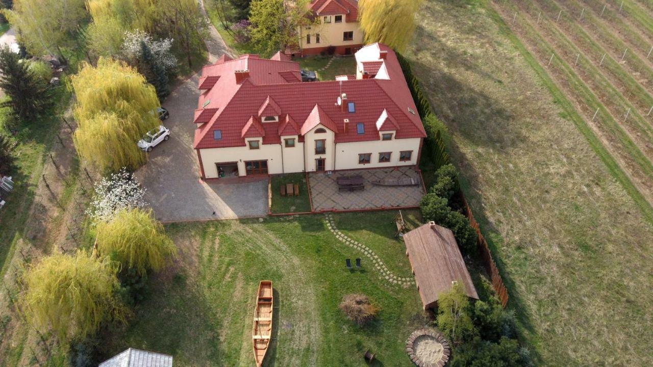 Gosciniec Kocmierzow Bed & Breakfast Sandomierz Bagian luar foto